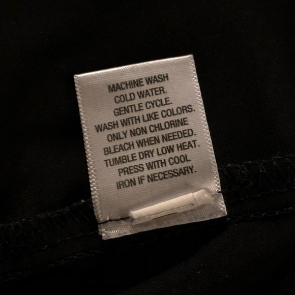 Black Faux Wrap Dress with Collar, Short Sleeve - Picture 7 of 8